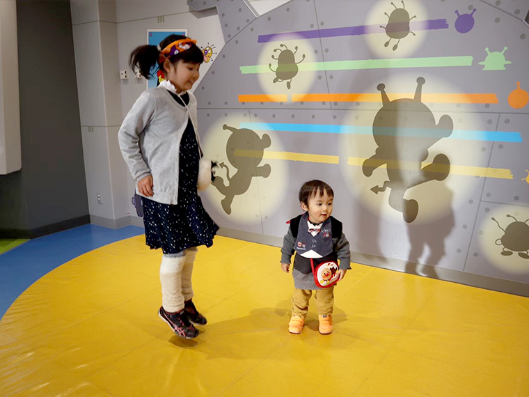 ぴょんぴょん飛んでみよう！